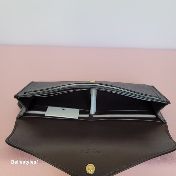 COACH Wyn Envelope Crossgrain Leather Wallet- Black color - Picture 13 of 14